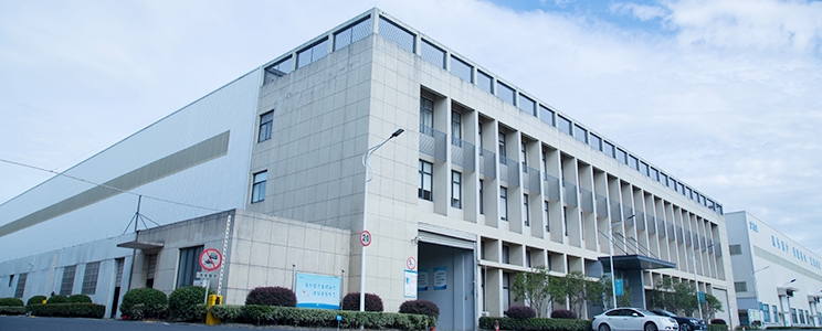 1700702160_1645_744x300