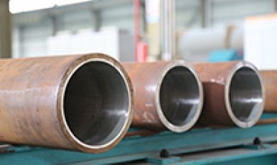 20180409174424_175_390x233